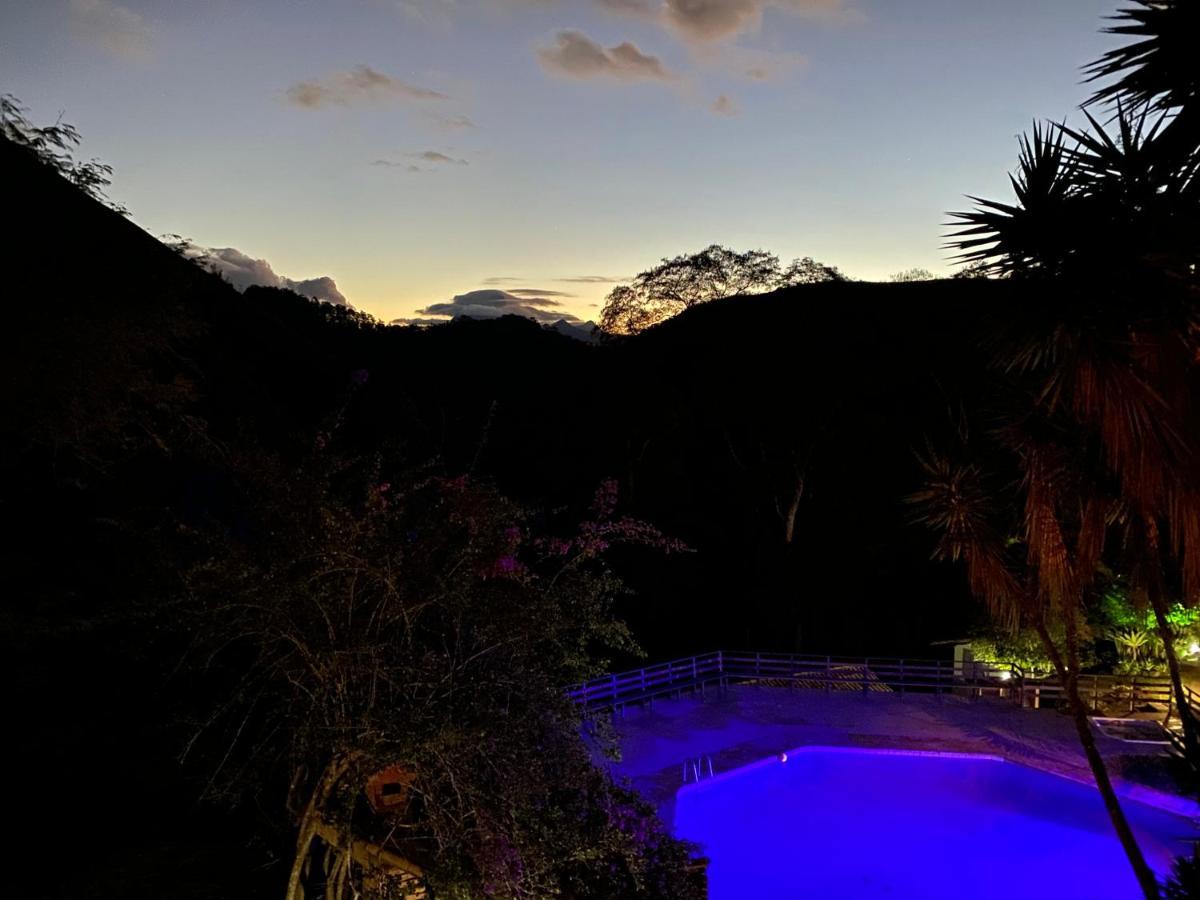 Chales Da Montanha Petrópolis Eksteriør billede